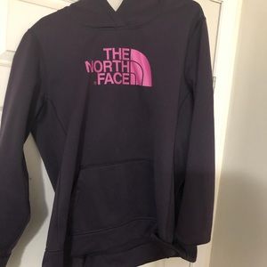 Women’s north face hoodie